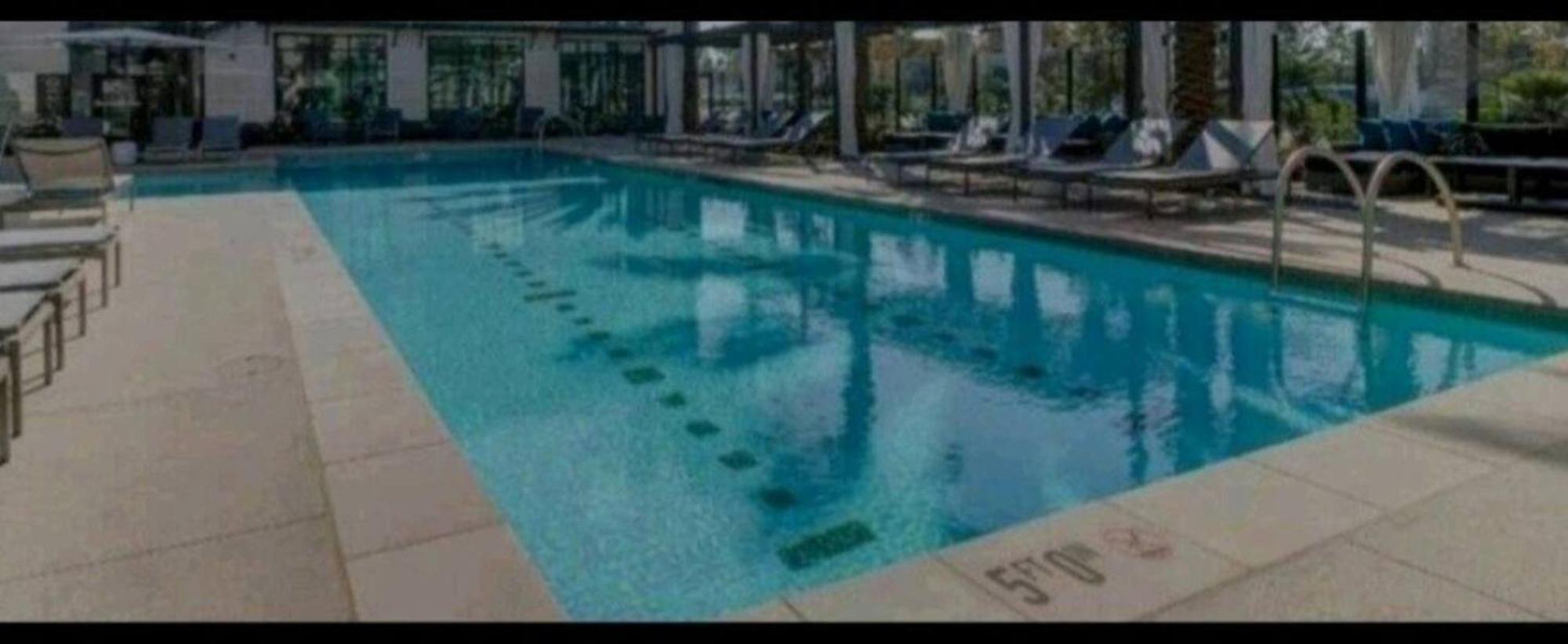 Spacious 22, Wi-fi, Pool, Hot Tub, 24hr Gym * Los Ángeles
